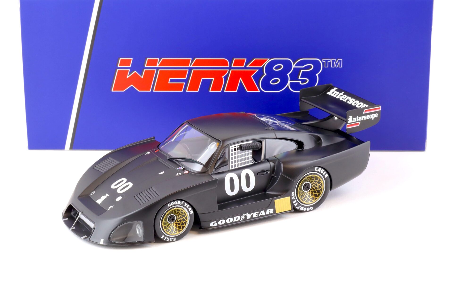 1:18 WERK83 Kremer Porsche 935 K4 #00 IMSA 1981 Ongais/ Field Interscope Racing