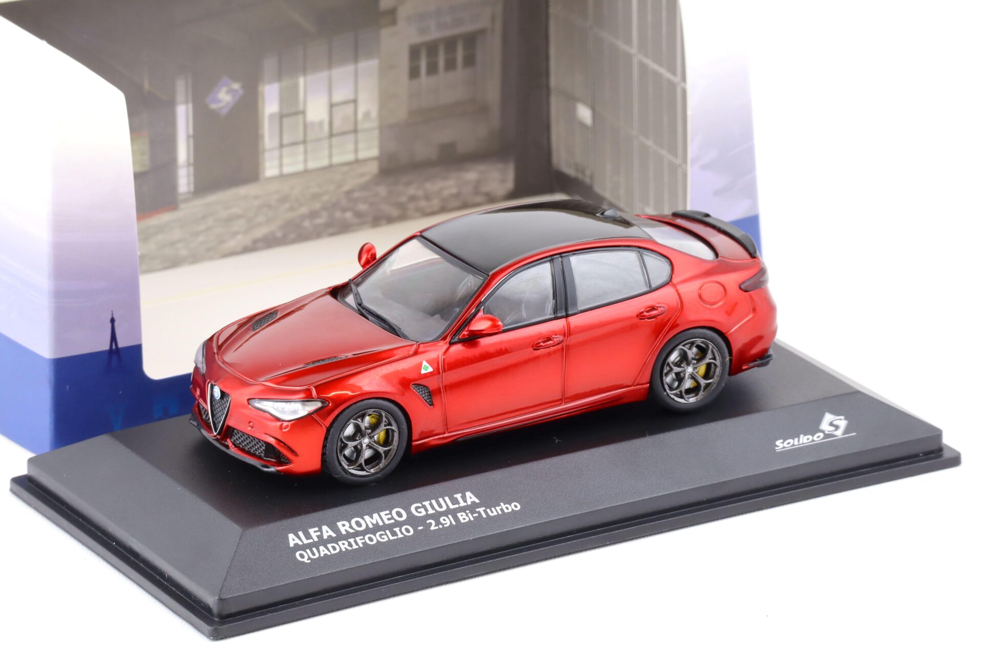 1:43 Solido Alfa Romeo Giulia Quadrifoglio - 2.9l Bi-Turbo Monza red