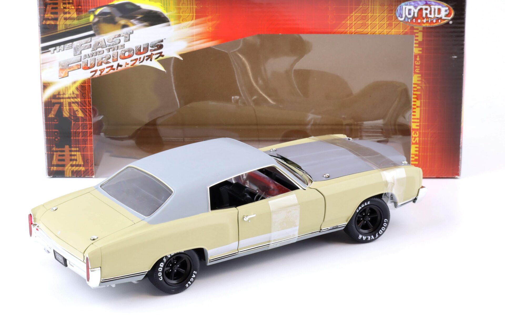 1:18 ERTL Joyride 1970 Chevrolet Monte Carlo Fast & Furious beige / grey