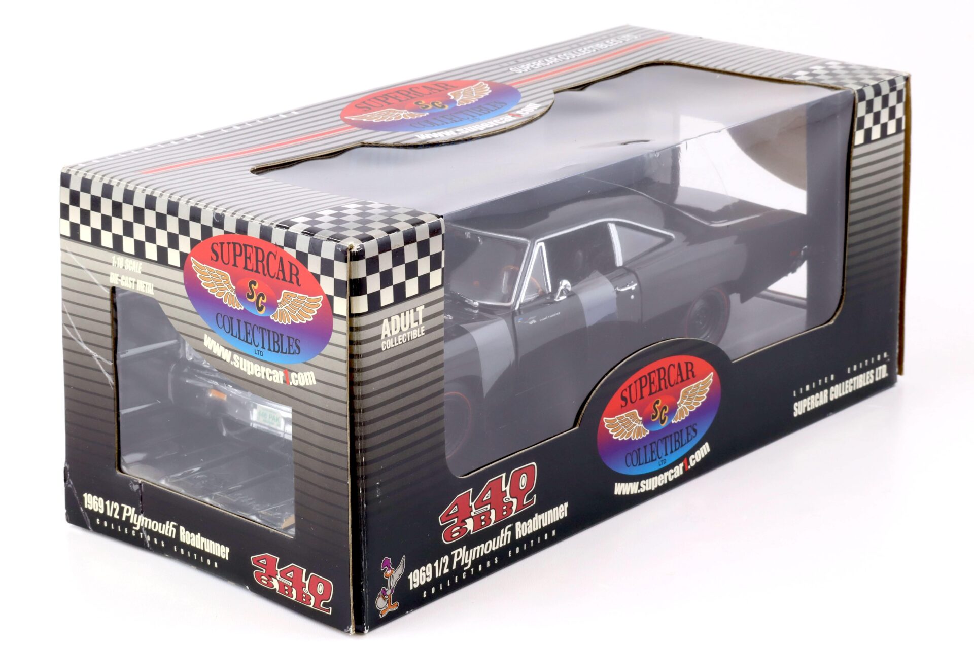 1:18 ERTL Supercar Collectibles 1969 1/2 Plymouth Roadrunner 440 6BBL black