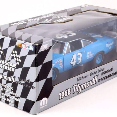 1:18 ERTL 1968 Plymouth Road Runner Nascar Series #43 blue / black