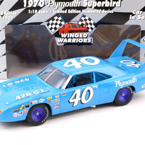 1:18 ERTL 1970 Plymouth Superbird #40 Winged Warriors Pete Hamilton blue
