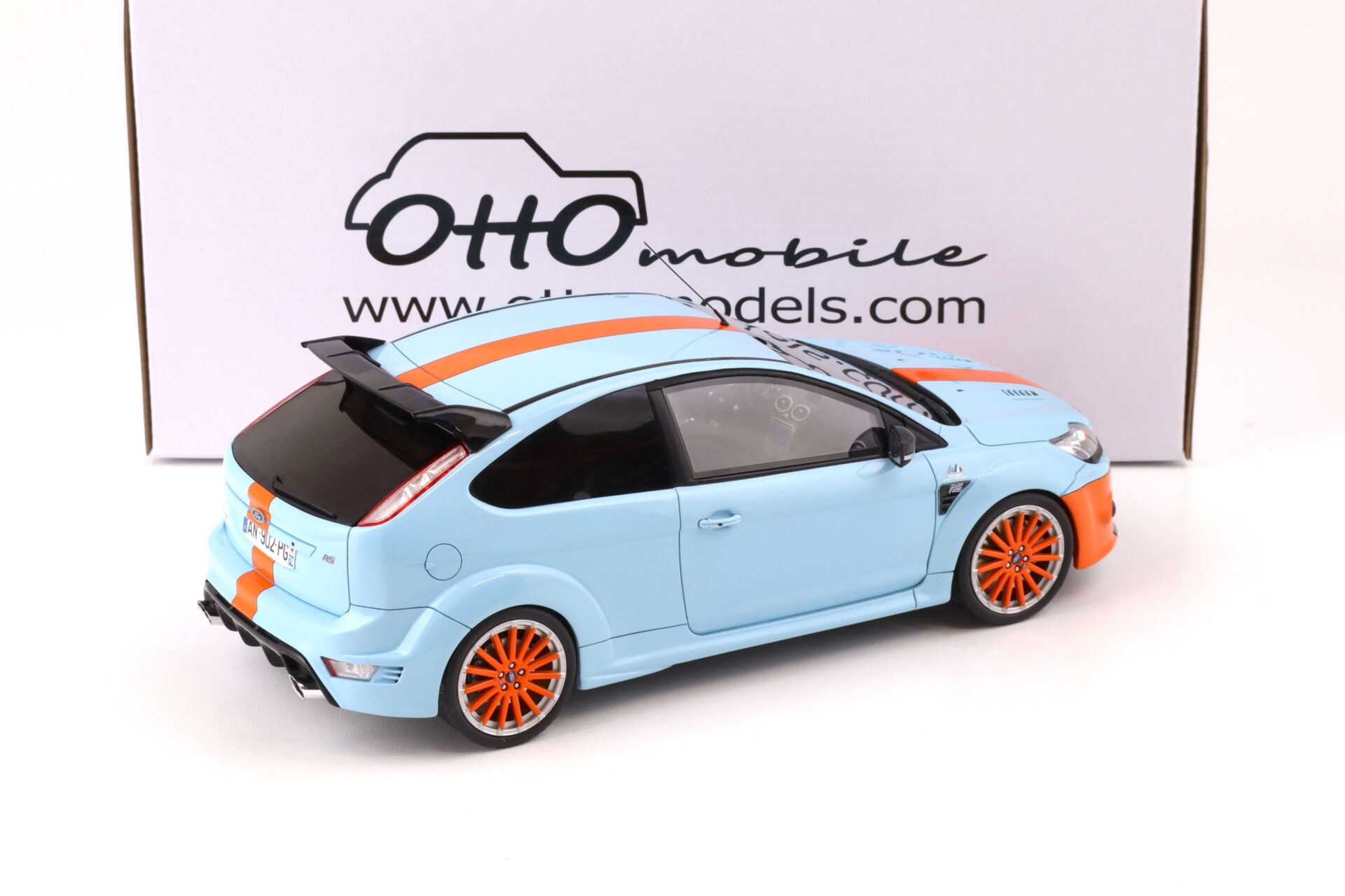 1:18 OTTO mobile OT1011 Ford Focus RS MK2 Le Mans blue/ orange 2010