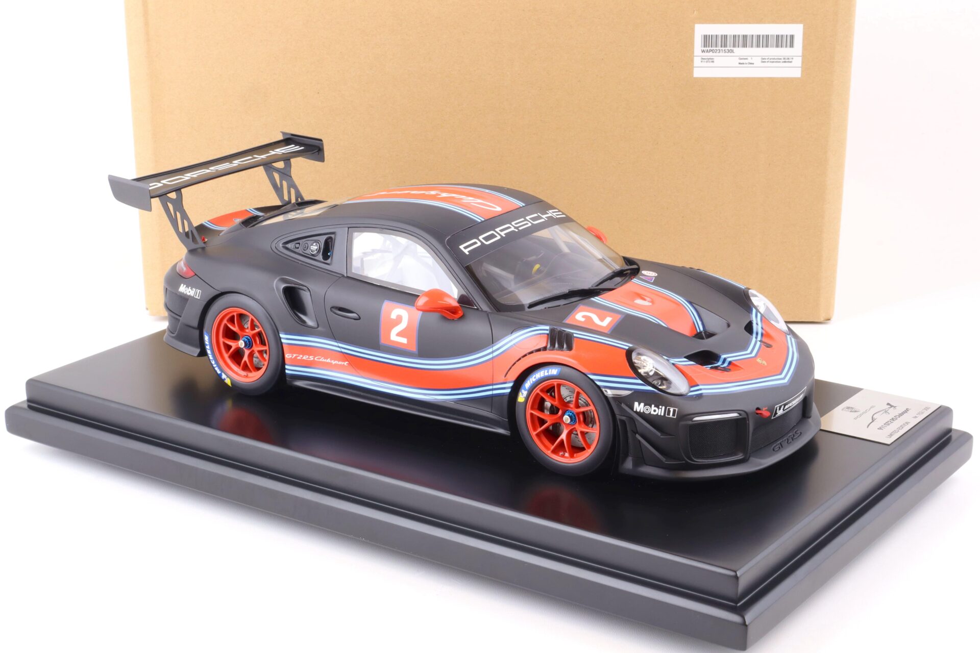 1:12 Spark Porsche 911 (991 II) GT2 RS Clubsport matt black #2 WAP DEALER