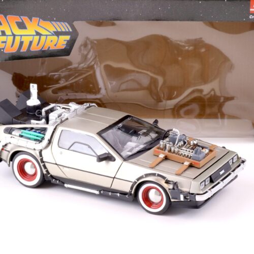 1:18 Sun Star 1987 Delorean DMC-12 Time Machine Back to the Future 3