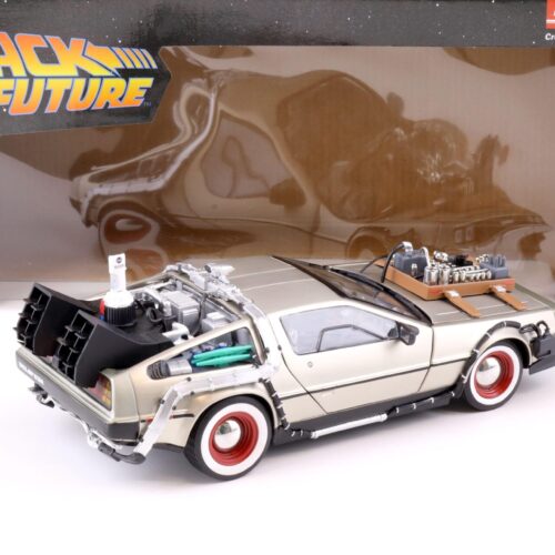 1:18 Sun Star 1987 Delorean DMC-12 Time Machine Back to the Future 3
