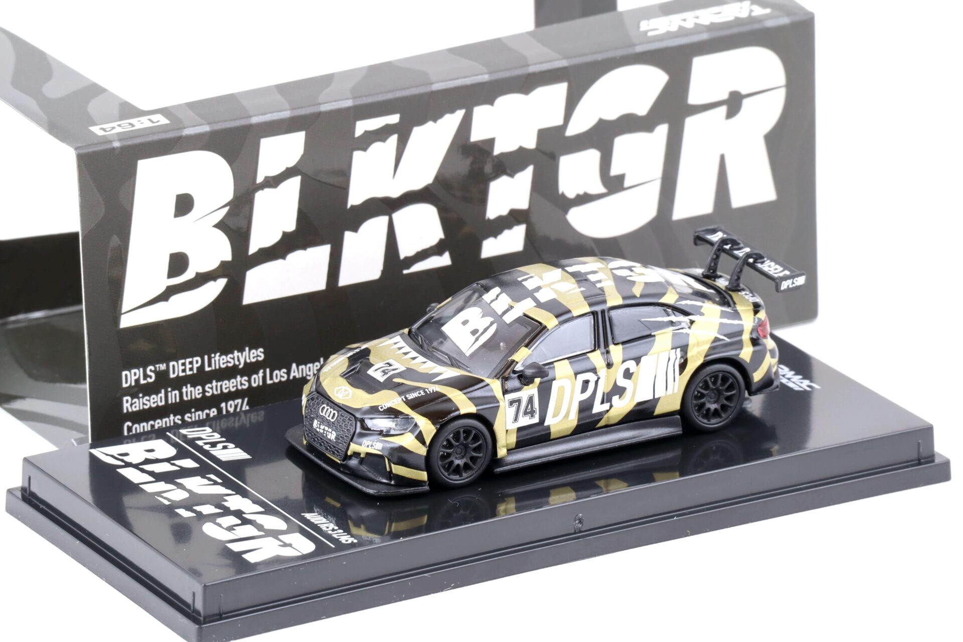 ID 75018 orig 1.jpg 1:64 Tarmac Works Audi RS3 LMS #74 BLKTGR DPLS black / gold / white