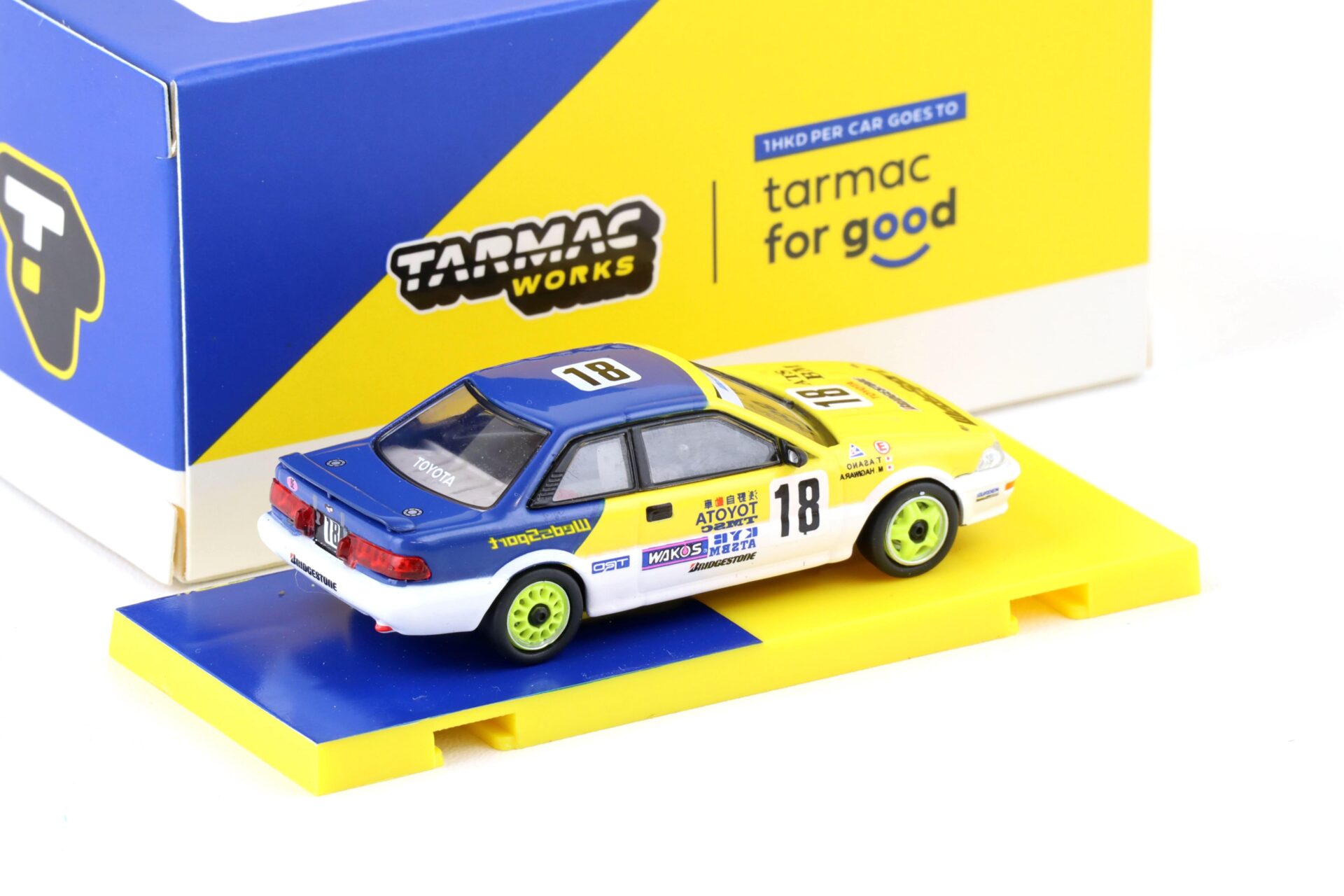 1:64 Tarmac Works Toyota Corolla Levin AE92 JTC 1993 #18 yellow / blue