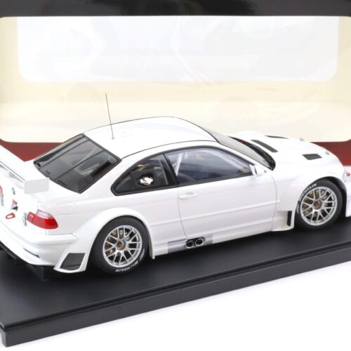 1:18 AUTOart BMW M3 (E46) GTR 24h Nürburgring 2005 Plain Body white 80553