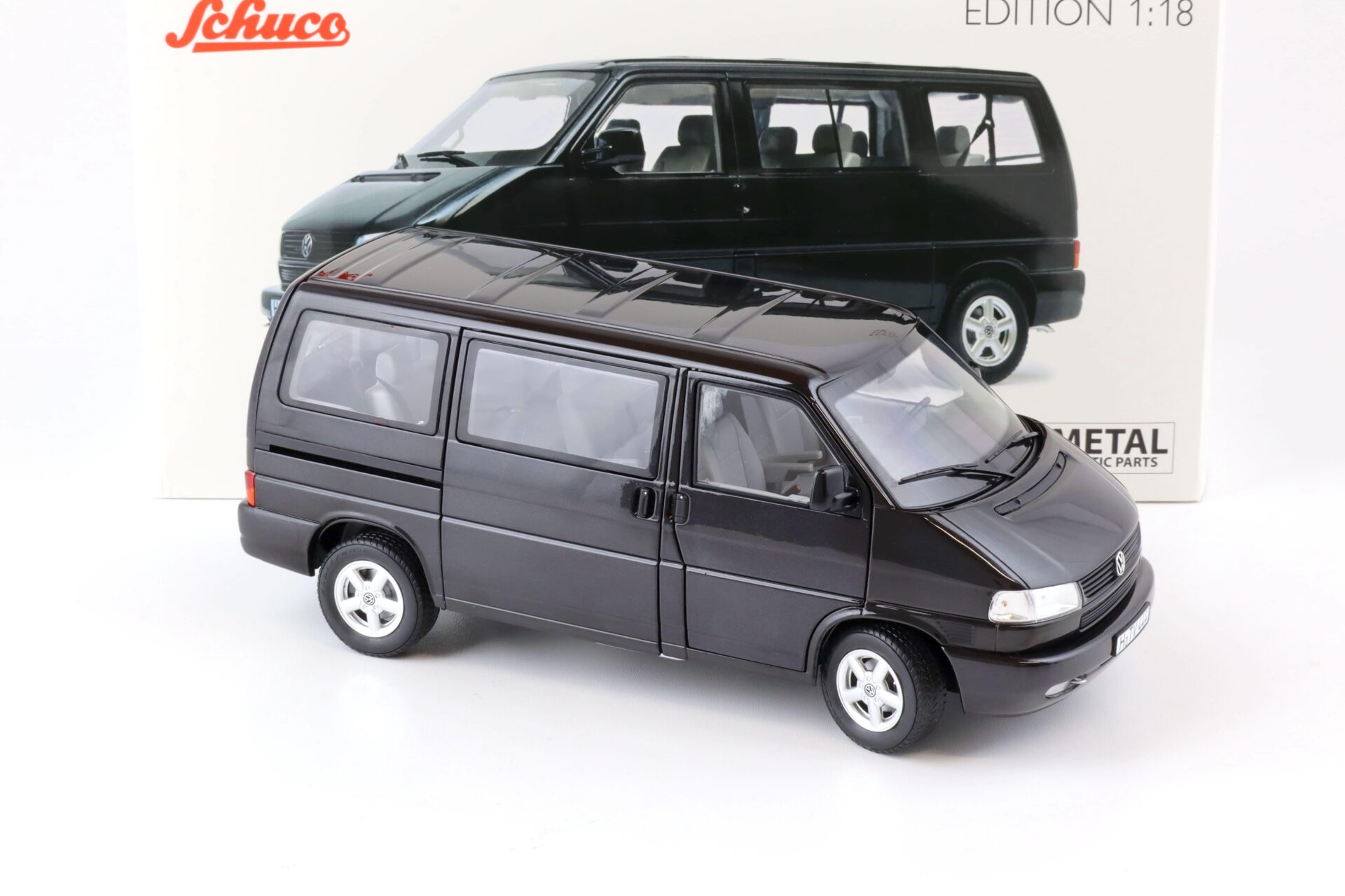 1:18 Schuco VW T4b Caravelle Bus black metallic 450041600