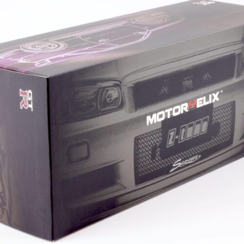 1:18 Motorhelix Nissan Skyline GT-R (R34) Z-Tune Nismo silver + engine M83404