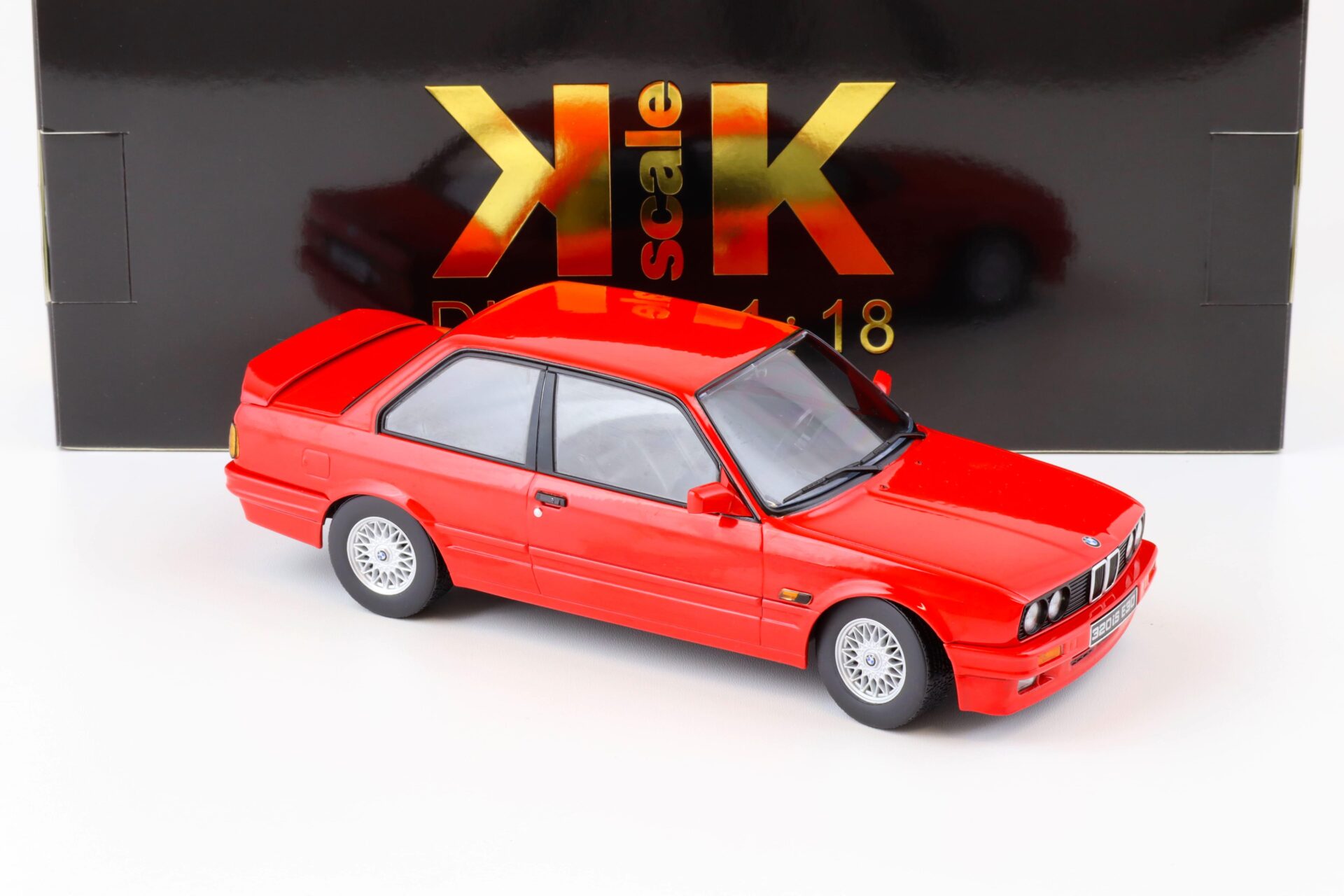 1:18 KK-Scale BMW 320iS E30 Italo M3 red 1989