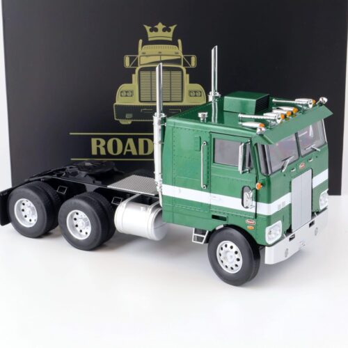1:18 Road Kings LKW Peterbilt 352 Pacemaker 1977-1979 green metallic/ white