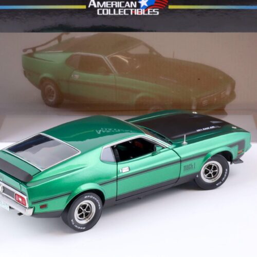 1:18 Sun Star 1971 Ford Mustang Mach 1 Coupe Ram Air 351 green metallic