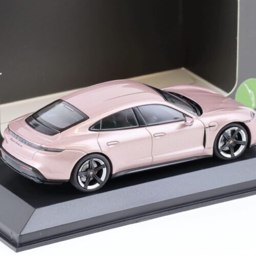 1:43 Minichamps Porsche Taycan Turbo S frozen berry metallic WAP DEALER