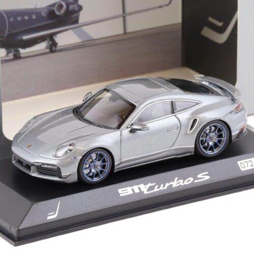 1:43 Minichamps Porsche 911 (992) Turbo S Exclusive Embraer grey WAP DEALER