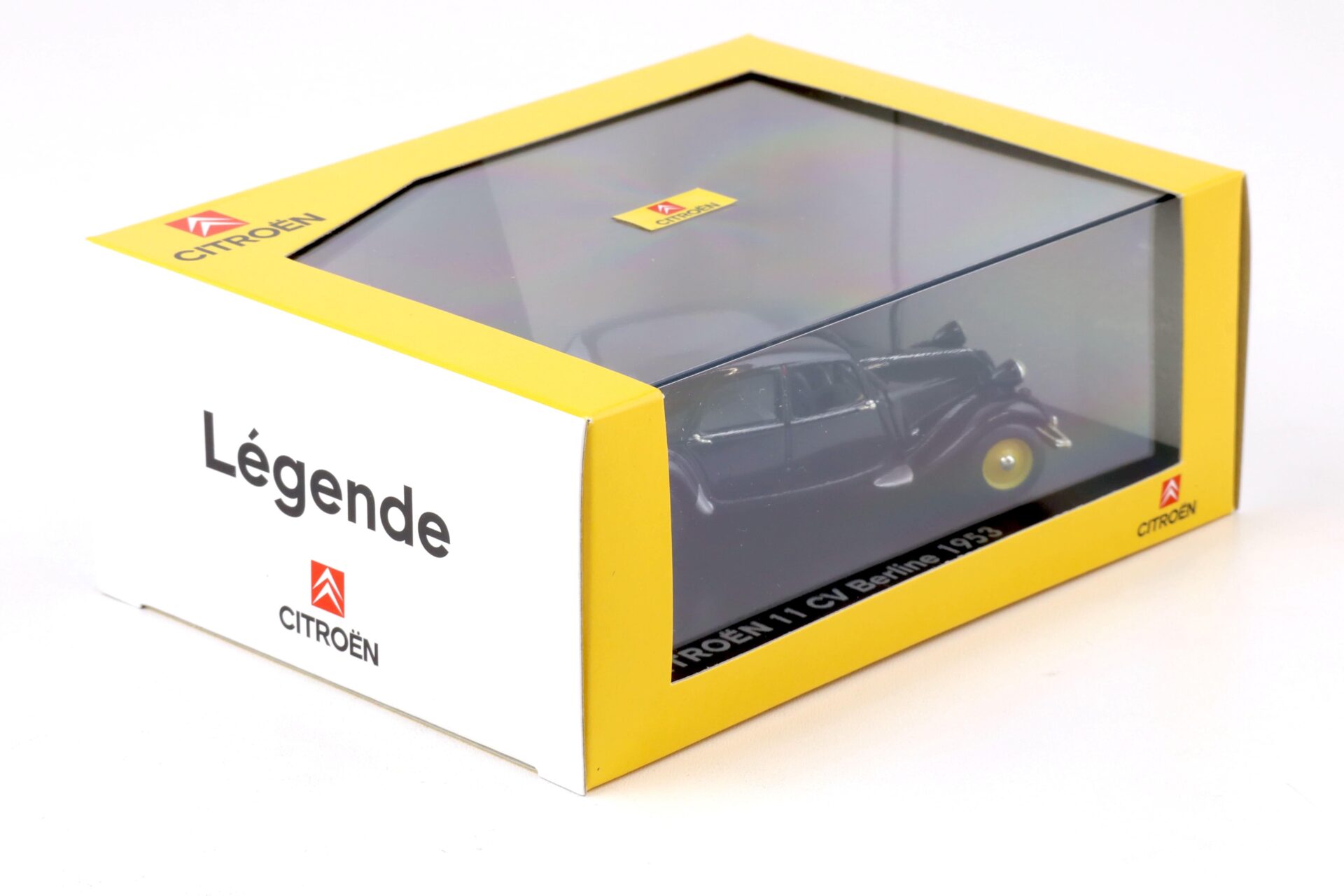 1:43 Norev Citroen 11 CV Berline 1953 black DEALER VERSION