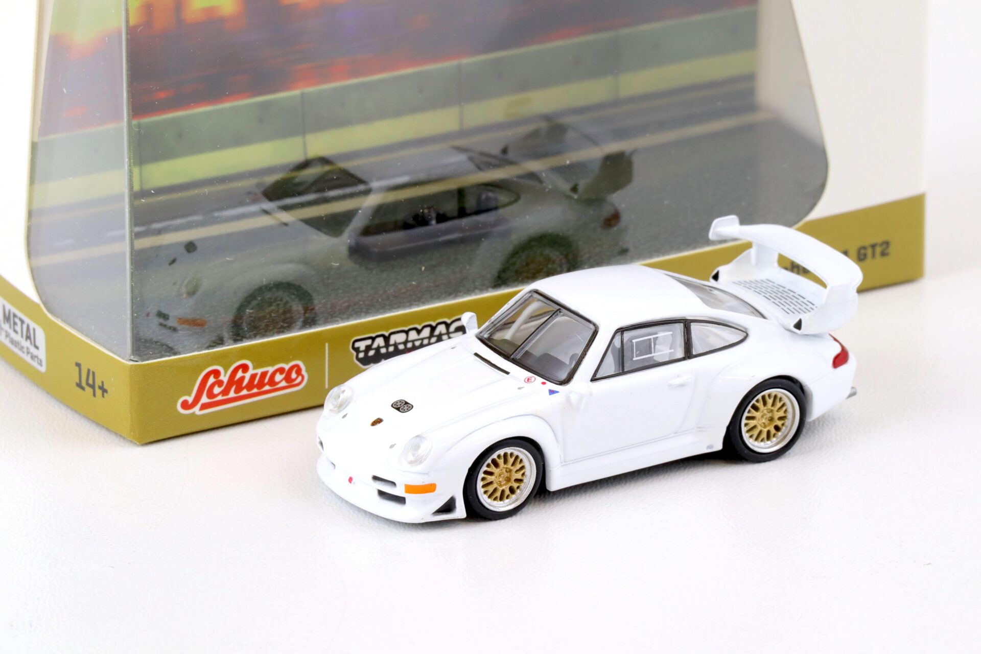 1:64 Tarmac X Schuco Porsche 911 (993) GT2 Coupe white