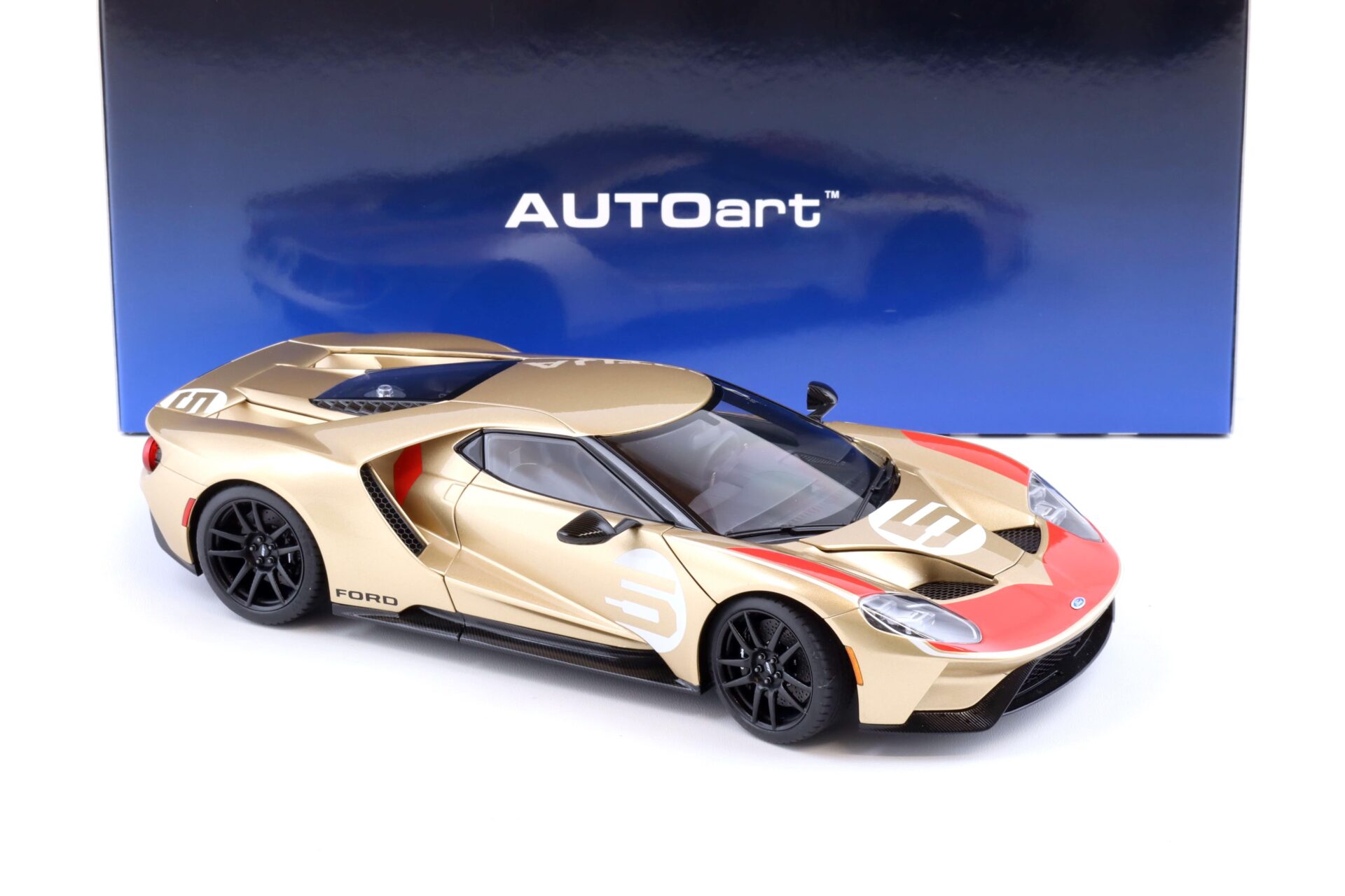 1:18 AUTOart Ford GT 2022 64 Heritage Edition Holman Moody gold red white 72928
