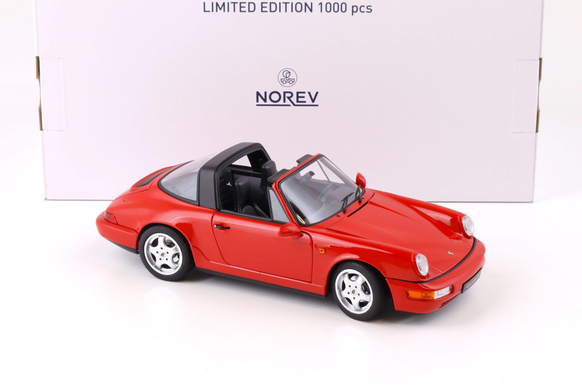 1:18 Norev Porsche 911 (964) Carrera 4 Targa 1990 red