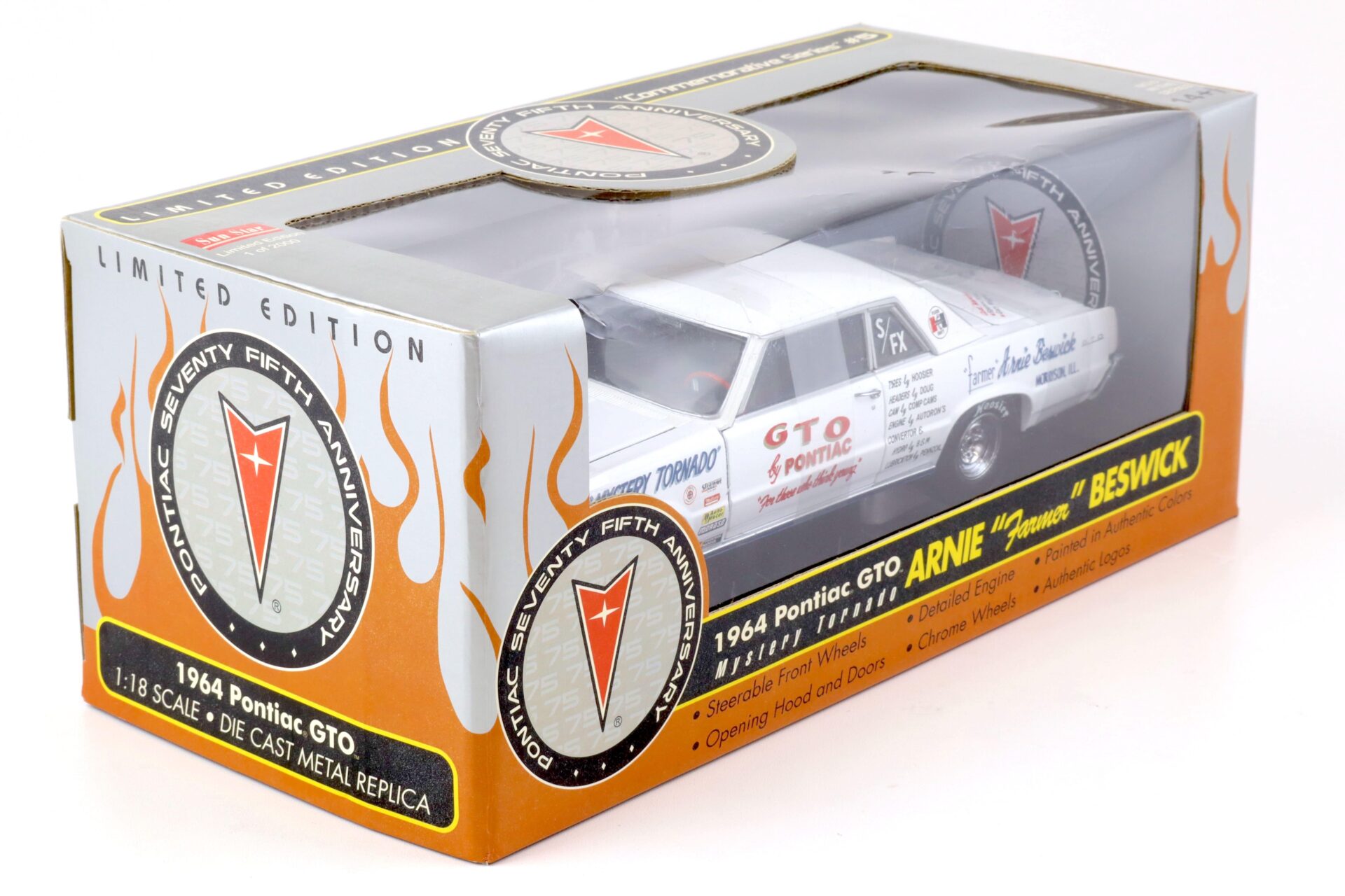 1:18 Sun Star 1964 Pontiac GTO Arnie Farmer BESWICK Mystery Tornado white