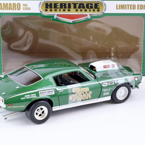 1:18 ERTL 1971 Chevrolet Camaro PRO Stock Wally Booth Rat Pack green