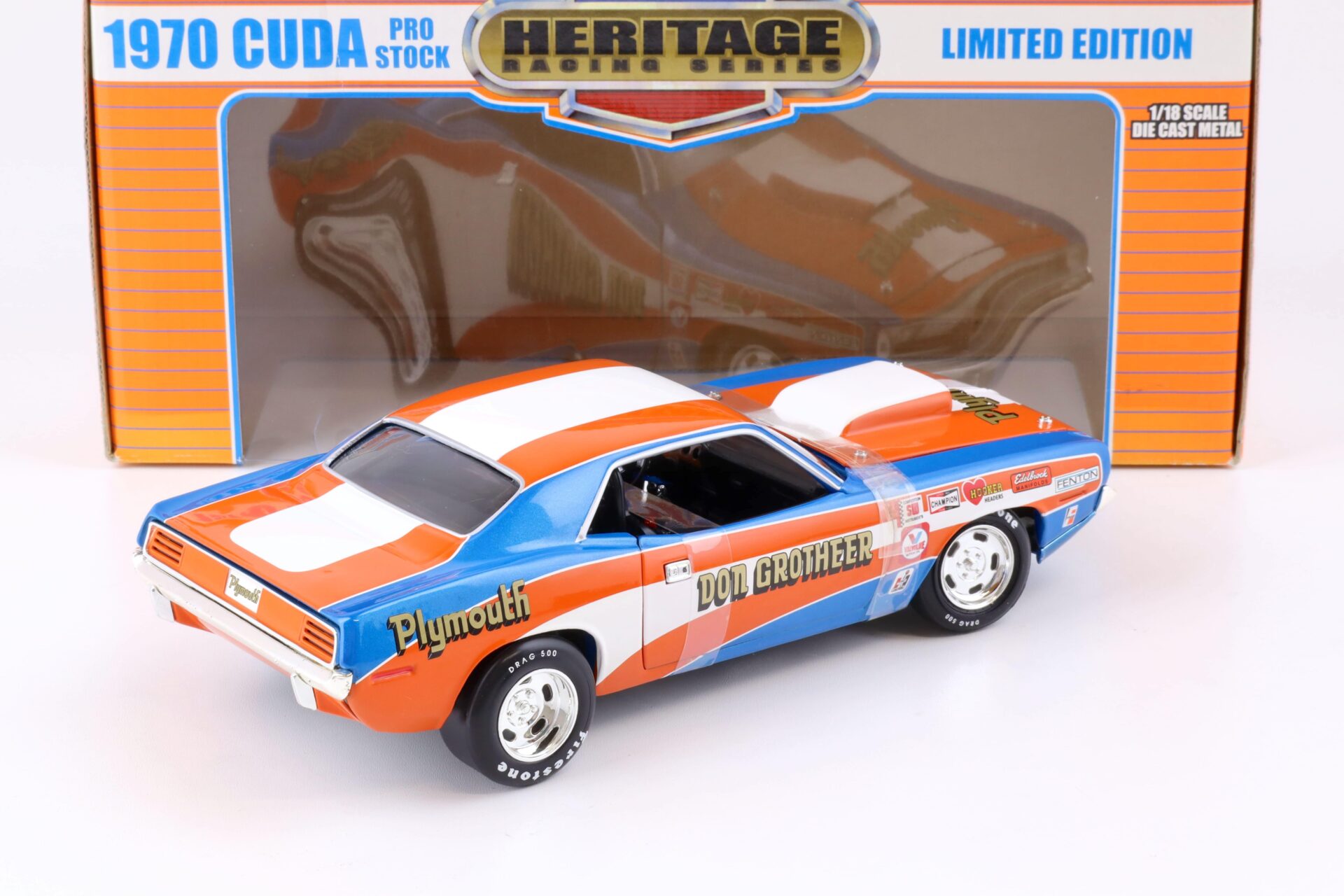 1:18 ERTL 1970 Plymouth Cuda Pro Stock Don Grotheer orange/blue/white