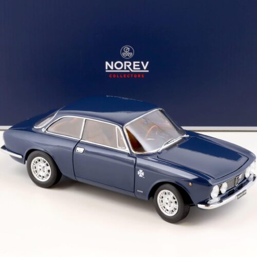 1:18 Norev Alfa Romeo 1300 GT Junior Coupe 1973 dark blue - Limited 500 pcs.