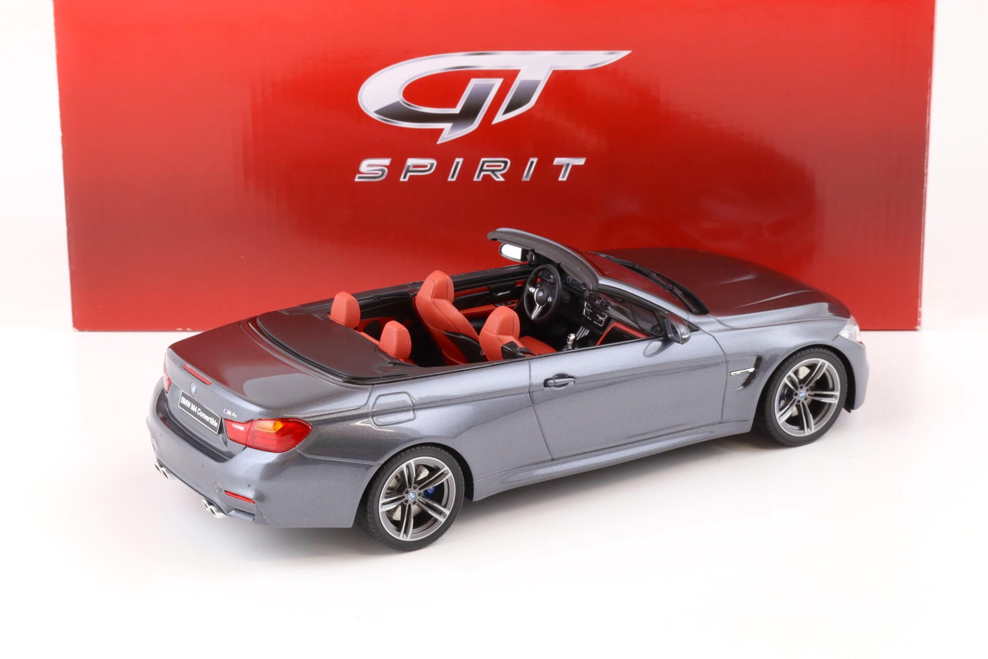 1:18 GT Spirit GT081 BMW M4 (F83) Convertible grey metallic