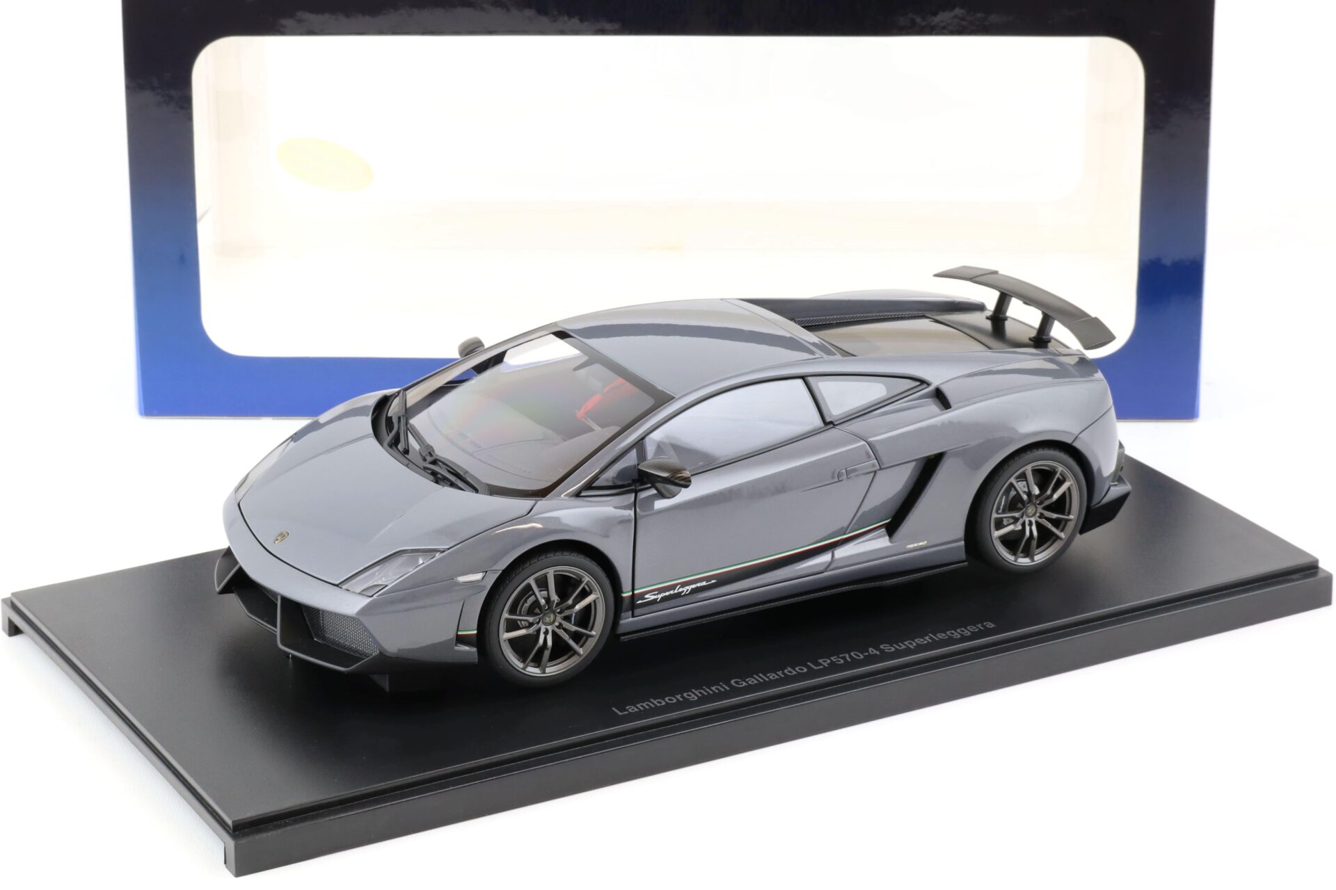 1:18 AUTOart Lamborghini Gallardo LP570-4 Superleggera Grigio Telesto/ metallic grey