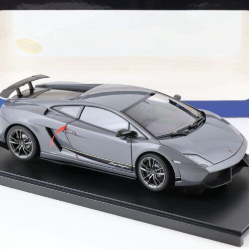 1:18 AUTOart Lamborghini Gallardo LP570-4 Superleggera Grigio Telesto/ metallic grey