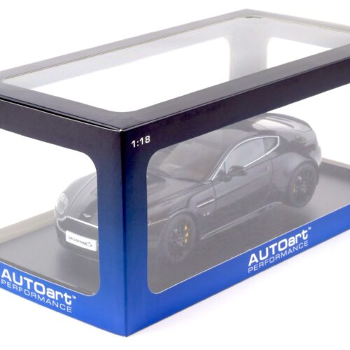 1:18 AUTOart Aston Martin V12 Vantage S Coupe Jet black 2015