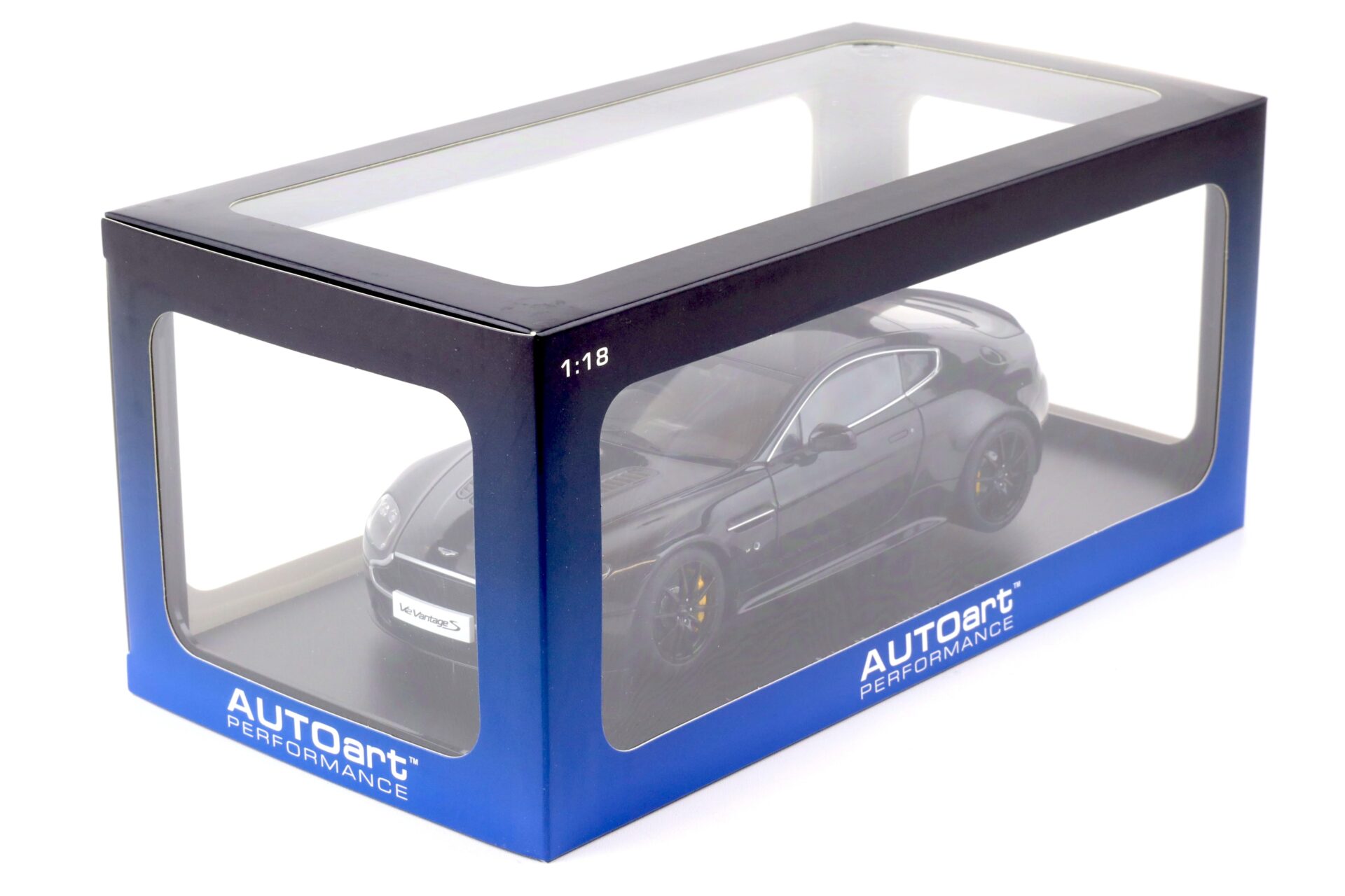 1:18 AUTOart Aston Martin V12 Vantage S Coupe Jet black 2015