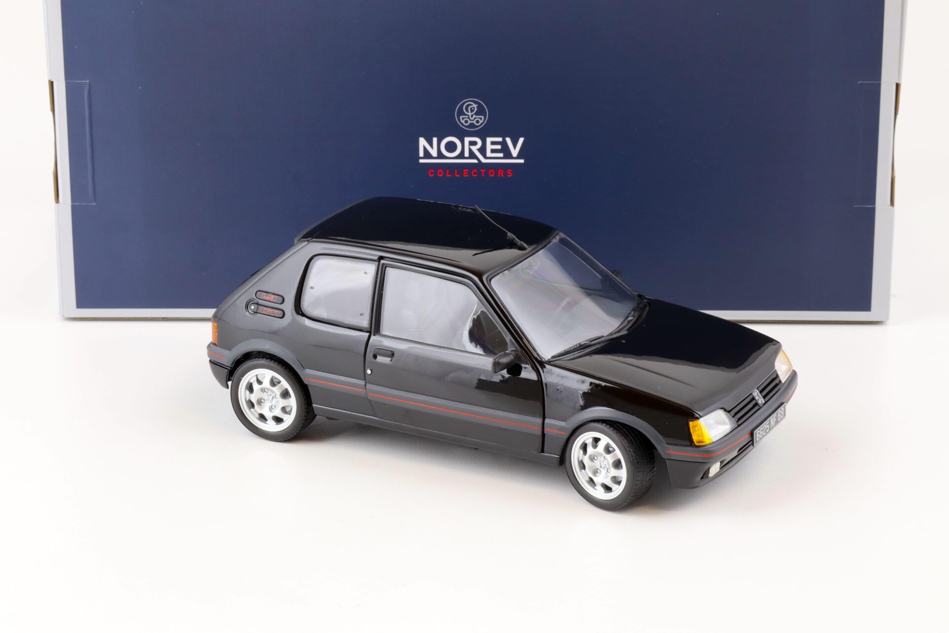 1:18 Norev Peugeot 205 GTi 1.9 black 1988