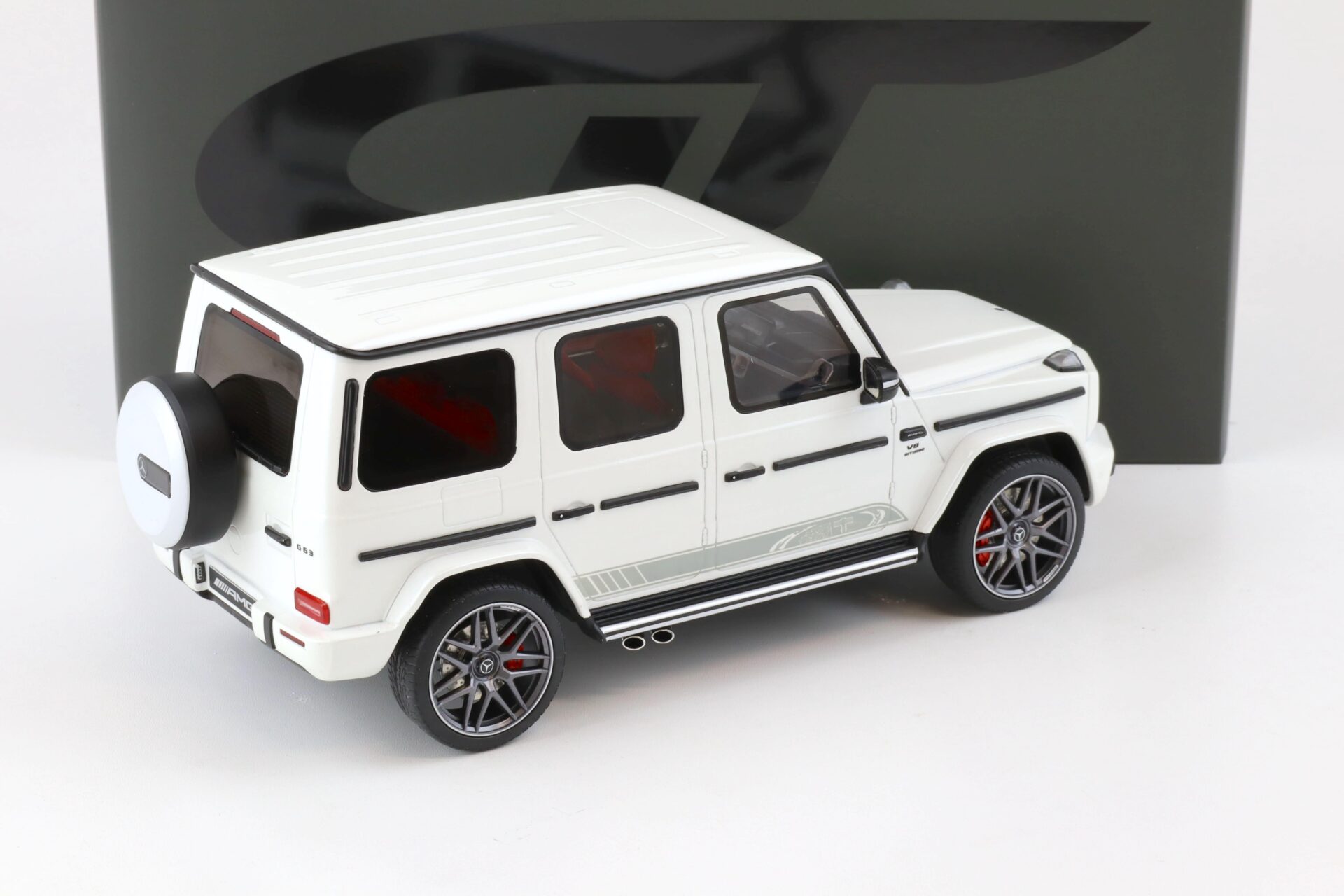 1:18 GT Spirit GT890 Mercedes G63 AMG Edition 55 white 2022