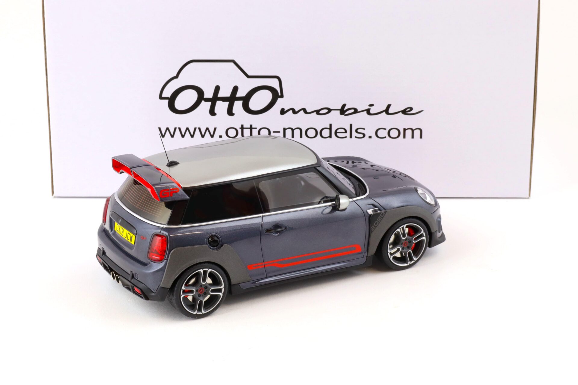 1:18 OTTO mobile OT407 Mini Cooper S JCW GP John Cooper Works grey 2020