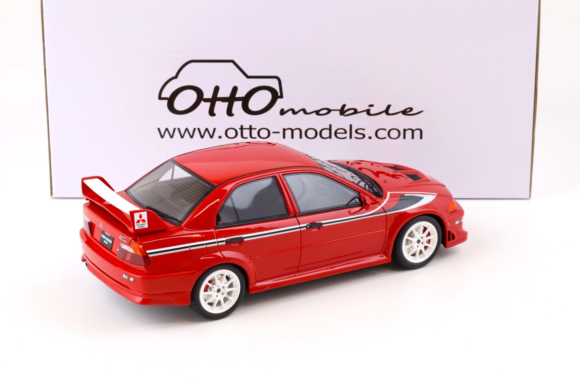 1:18 OTTO mobile OT422 Mitsubishi Lancer EVO VI Tommi Makinen red 1999