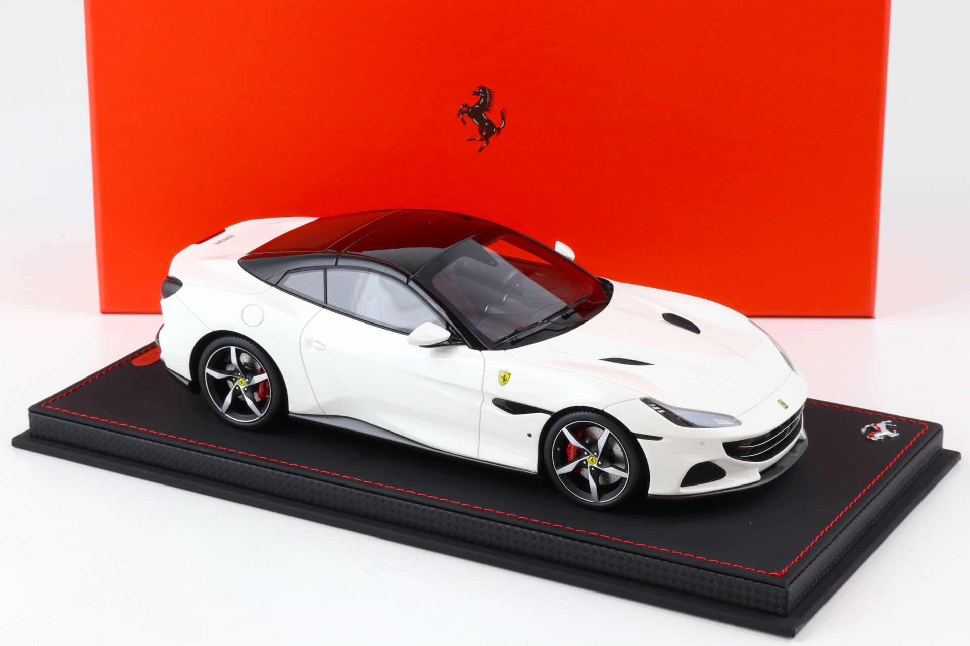 1:18 BBR Ferrari Portofino M closed roof 2020 Bianco Cervino/ black roof - Limited 28 pcs.