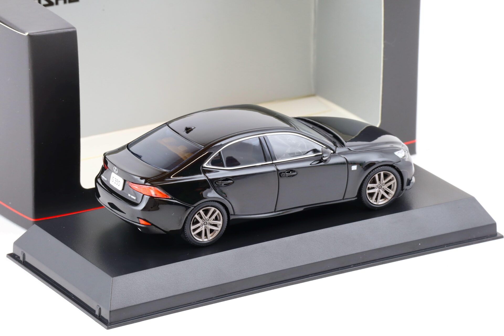 1:43 Kyosho Lexus IS 350 F Sport black 2013