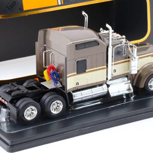 1:43 IXO Kenworth W900 brown/ beige 1990 Truck SZM