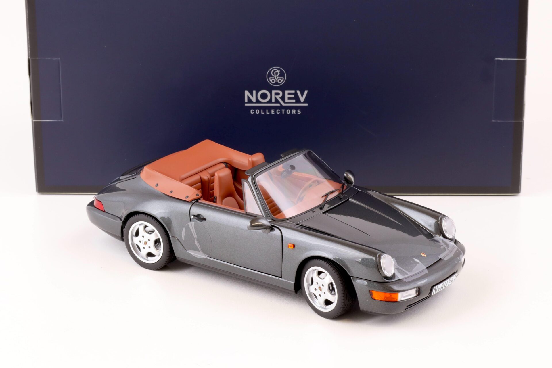 1:18 Norev Porsche 911 (964) Carrera 2 Cabriolet 1990 grey metallic/ brown