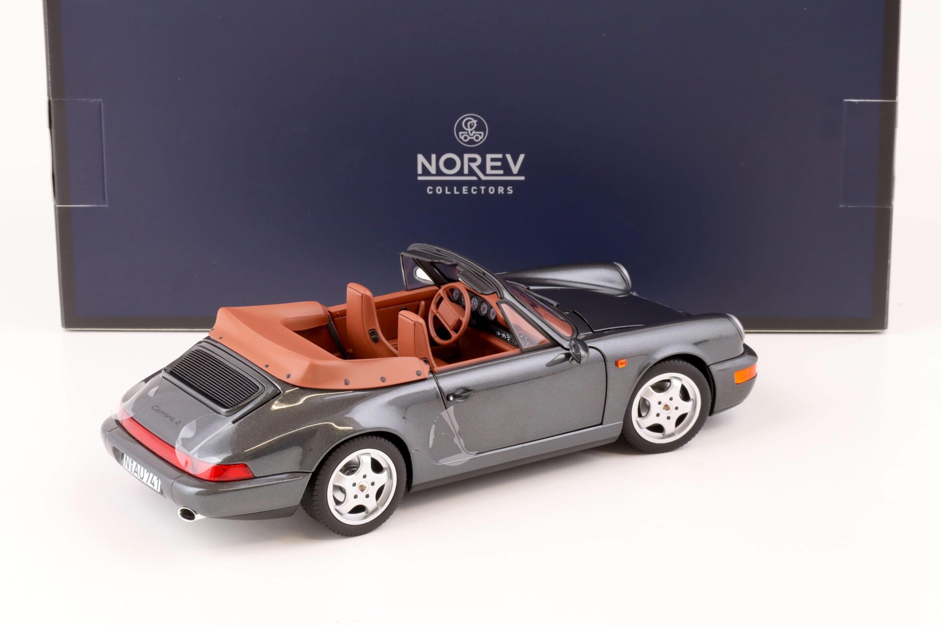 1:18 Norev Porsche 911 (964) Carrera 2 Cabriolet 1990 grey metallic/ brown