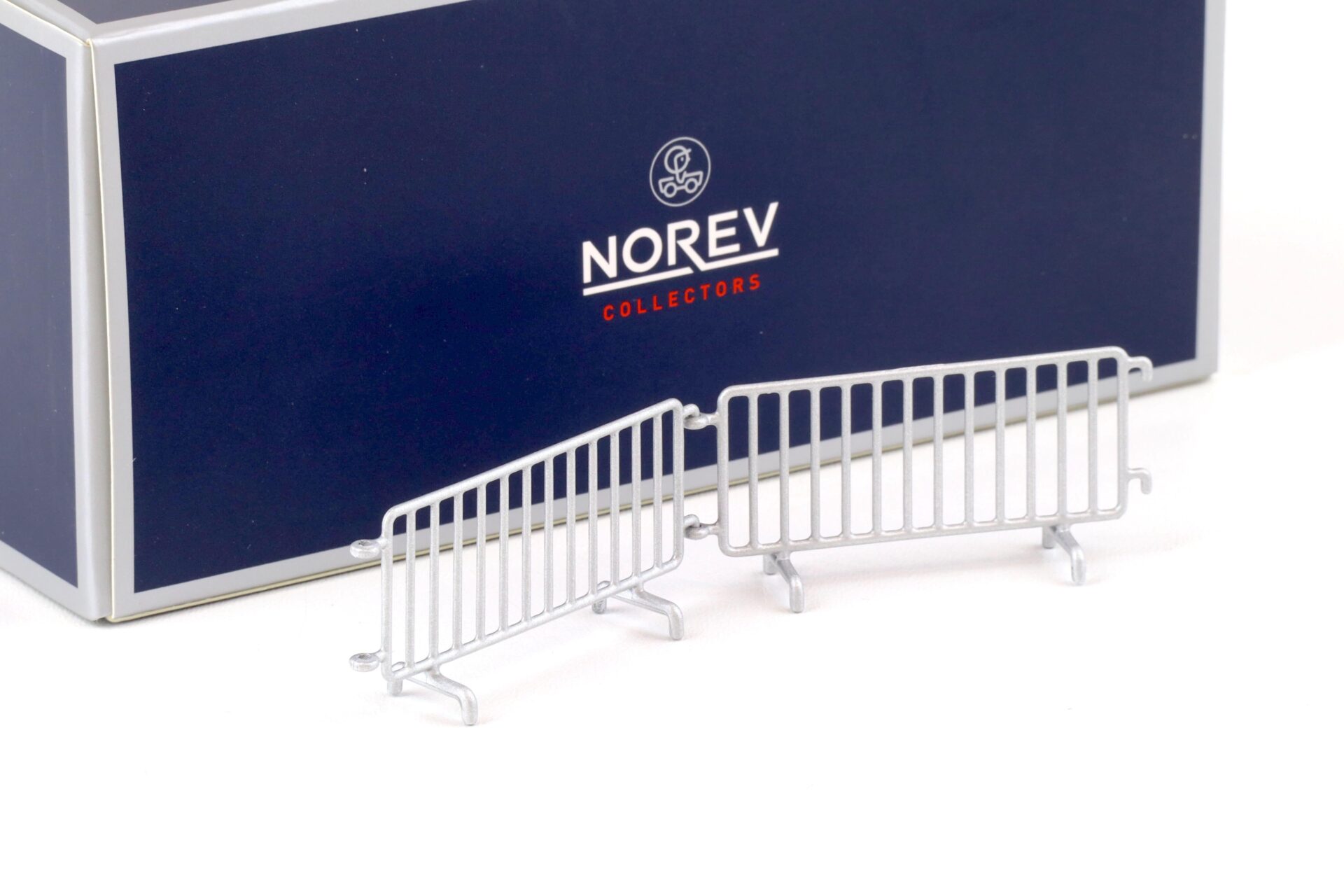 1:43 Norev Zubehör Absperrgitter Barrieres Vauban 2 pcs. Metal AV4107