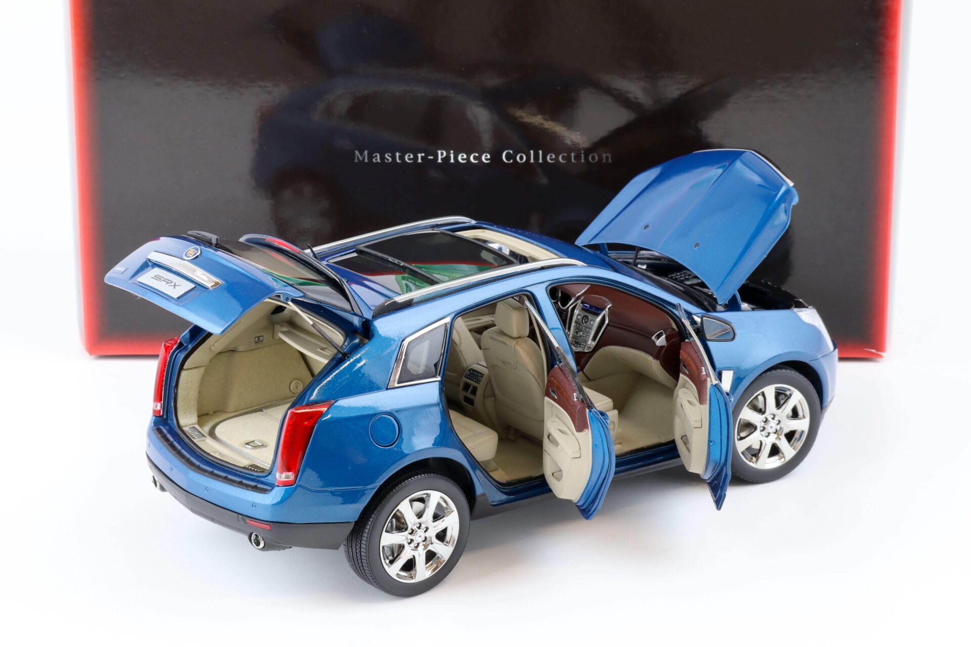 1:18 Kyosho Cadillac SRX Crossover SUV blue metallic G003BL