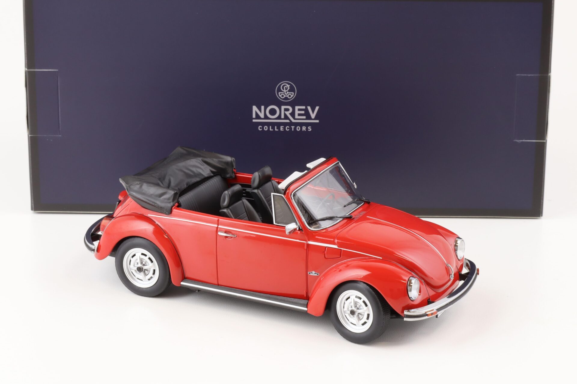 1:18 Norev VW Käfer 1303 Cabriolet 1976 red - Limited 200 pcs.
