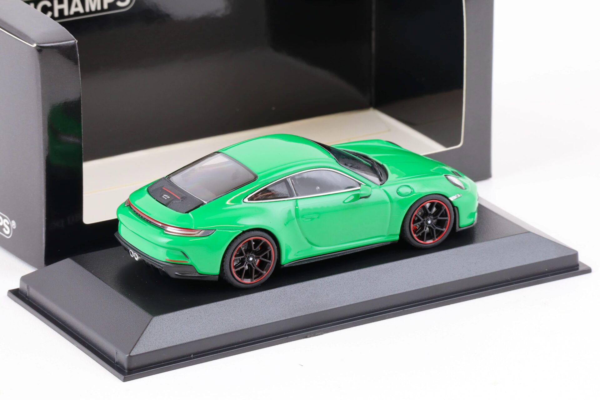 1:43 Minichamps Porsche 911 (992) GT3 Touring 2021 Python green/ black wheels