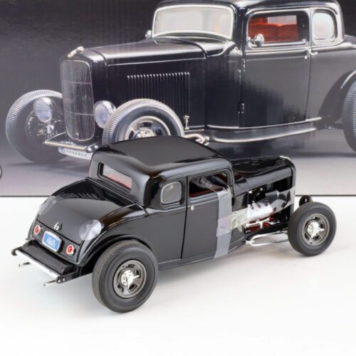 1:18 ACME 1932 Ford Five-Window Hot Rod Release No.1 black A1805005