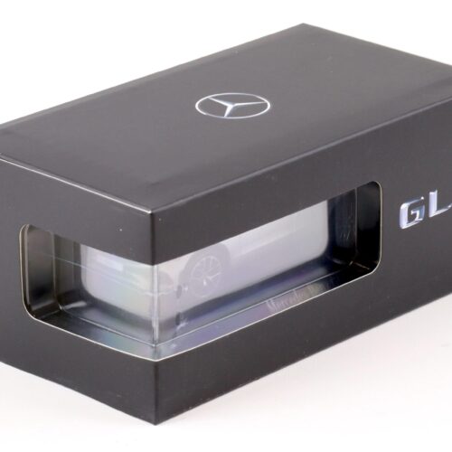 1:43 Spark Minimax Mercedes GLC X253 iridium silver DEALER VERSION