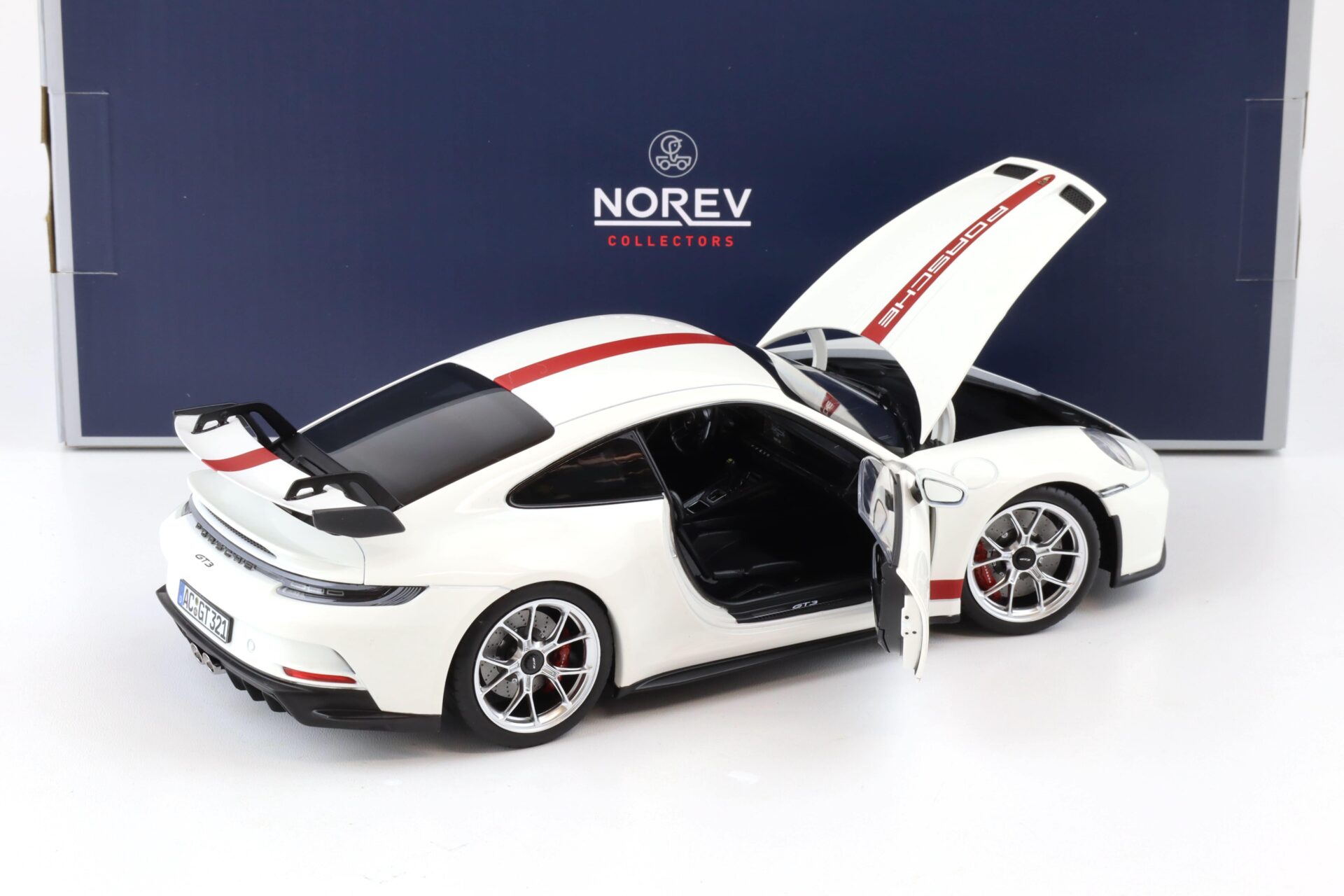1:18 Norev 2021 Porsche 911 (992) GT3 Coupe white
