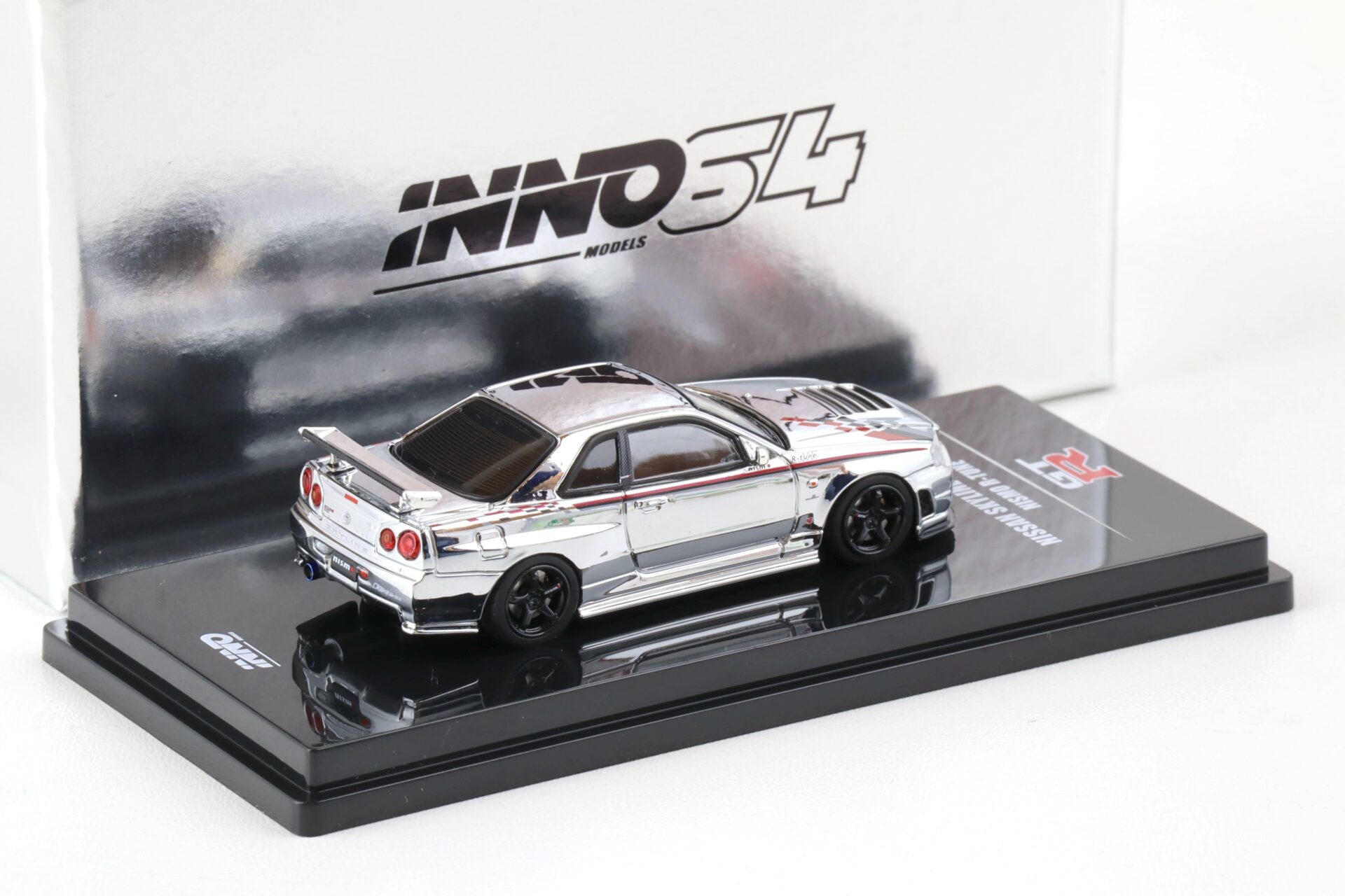 1:64 INNO64 Nissan Skyline (R34) GT-R Nismo R-Tune Hobby Expo China 2023 silver chrome